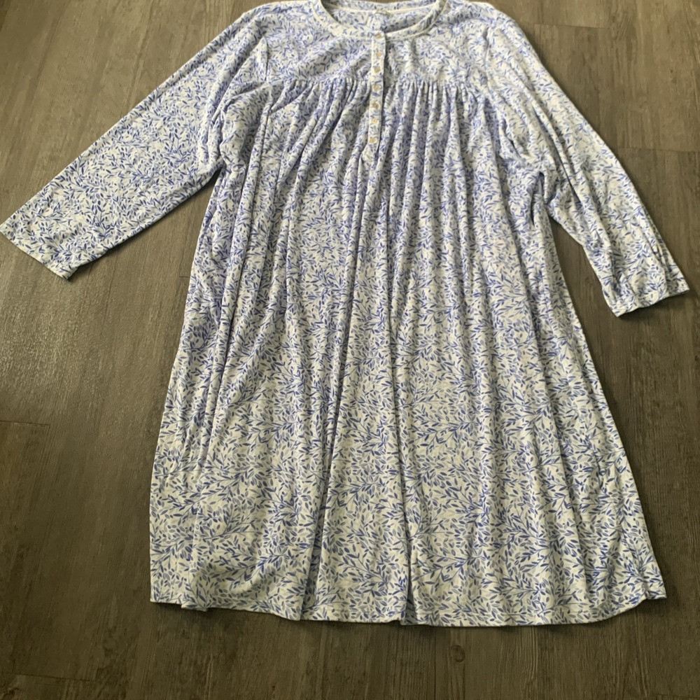 Aria Collection Nightgown Womens 5X Blue Floral Plush Fleece Long Sleeve Pockets